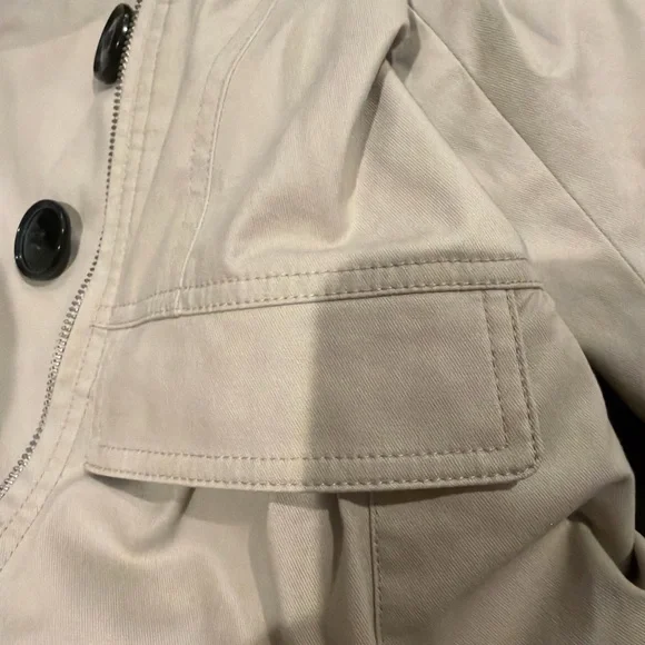 Burberry Brit Women's Beige Double-Breasted Trench Coat - Picture 2 of 10